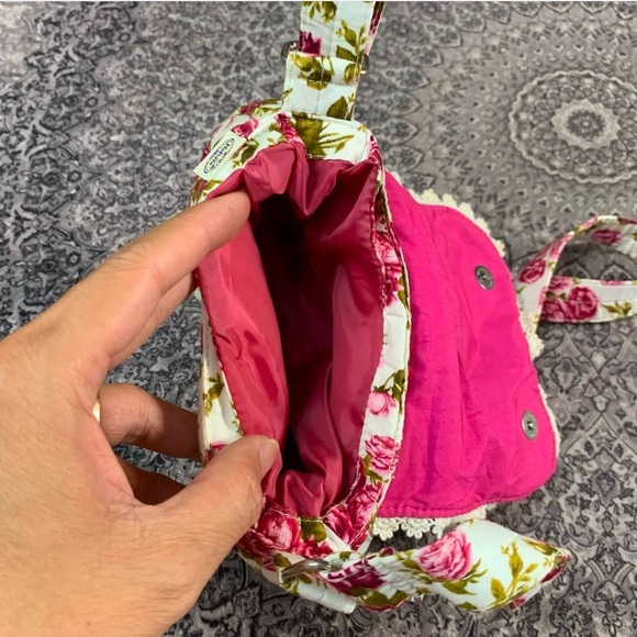 NaRaYa Quilted Small Adjustable Strap Purse - Picture 5 of 8